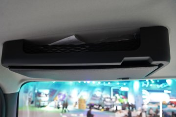 �й������ɶ����ó� V3-X 4X2 ���Ŵ��綯��ʽ�Ῠ 140kWhͼƬ