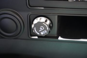 �й������ɶ����ó� V3-X 4X2 ���Ŵ��綯��ʽ�Ῠ 140kWhͼƬ