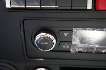 �й������ɶ����ó� V3-X 4X2 ���Ŵ��綯��ʽ�Ῠ 140kWhͼƬ