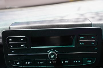 �й������ɶ����ó� V3-X 4X2 ���Ŵ��綯��ʽ�Ῠ 140kWhͼƬ