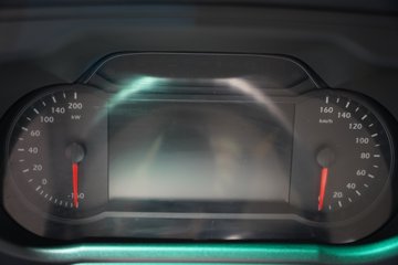 �й������ɶ����ó� V3-X 4X2 ���Ŵ��綯��ʽ�Ῠ 140kWhͼƬ