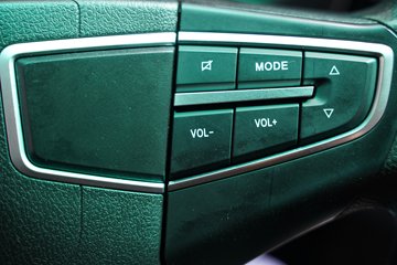 �й������ɶ����ó� V3-X 4X2 ���Ŵ��綯��ʽ�Ῠ 140kWhͼƬ