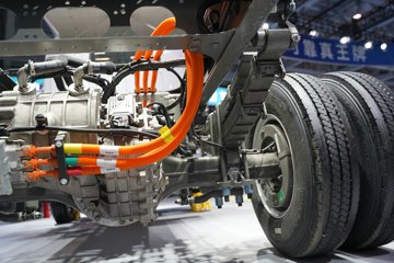 �й������ɶ����ó� V3-X 4X2 ���Ŵ��綯��ʽ�Ῠ 140kWhͼƬ