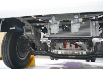 �й������ɶ����ó� V3-X 4X2 ���Ŵ��綯��ʽ�Ῠ 140kWhͼƬ