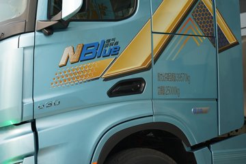 ��������X6000C 14.5L LNG 630���� 6X4 ��ʿ��12�� AMT�Զ��� ǣ����ͼƬ