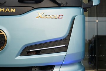 ��������X6000C 14.5L LNG 630���� 6X4 ��ʿ��12�� AMT�Զ��� ǣ����ͼƬ