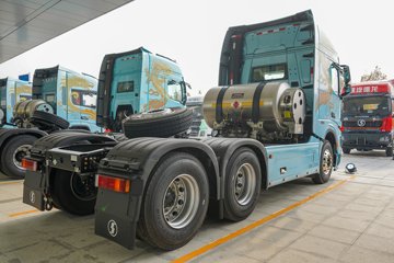 ��������X6000C 14.5L LNG 630���� 6X4 ��ʿ��12�� AMT�Զ��� ǣ����ͼƬ