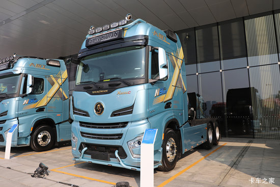 ��������X6000C 14.5L LNG 630���� 6X4 ��ʿ��12�� AMT�Զ��� ǣ����