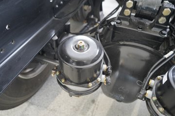 ��������X6000C 14.5L LNG 630���� 6X4 ��ʿ��12�� AMT�Զ��� ǣ����ͼƬ