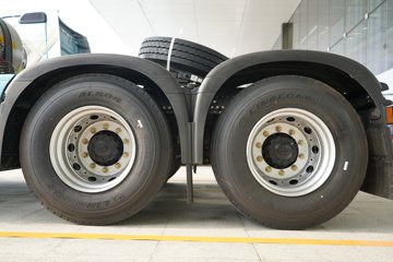 ��������X6000C 14.5L LNG 630���� 6X4 ��ʿ��12�� AMT�Զ��� ǣ����ͼƬ