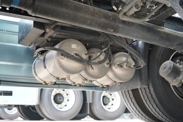 ��������X6000C 14.5L LNG 630���� 6X4 ��ʿ��12�� AMT�Զ��� ǣ����ͼƬ