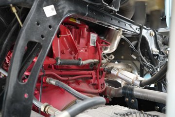 ��������X6000C 14.5L LNG 630���� 6X4 ��ʿ��12�� AMT�Զ��� ǣ����ͼƬ