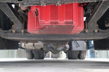 ��������X6000C 14.5L LNG 630���� 6X4 ��ʿ��12�� AMT�Զ��� ǣ����ͼƬ