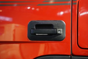 �й������ɶ����ó� V7-X 6X4 ���̻�϶���ǣ���� 140kWhͼƬ