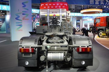 �й������ɶ����ó� V7-X 6X4 ���̻�϶���ǣ���� 140kWhͼƬ