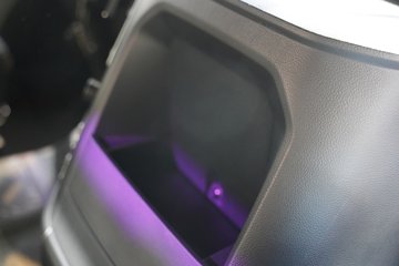 �й������ɶ����ó� V7-X 6X4 ���̻�϶���ǣ���� 140kWhͼƬ