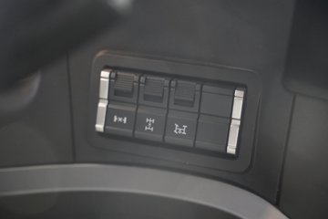 �й������ɶ����ó� V7-X 6X4 ���̻�϶���ǣ���� 140kWhͼƬ