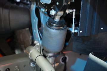 �й������ɶ����ó� V7-X 6X4 ���̻�϶���ǣ���� 140kWhͼƬ