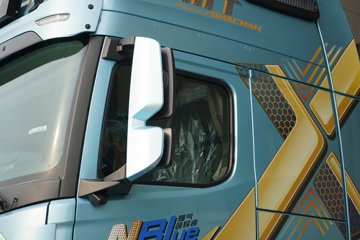 ��������X6000 ��ѡ�� 14.6L LNG 630���� 6X4 ��ʿ��16�� AMT�Զ��� ǣ����ͼƬ