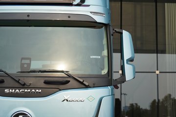 ��������X6000 ��ѡ�� 14.6L LNG 630���� 6X4 ��ʿ��16�� AMT�Զ��� ǣ����ͼƬ