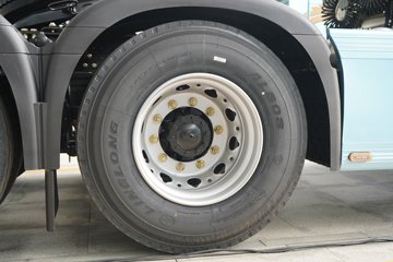 ��������X6000 ��ѡ�� 14.6L LNG 630���� 6X4 ��ʿ��16�� AMT�Զ��� ǣ����ͼƬ