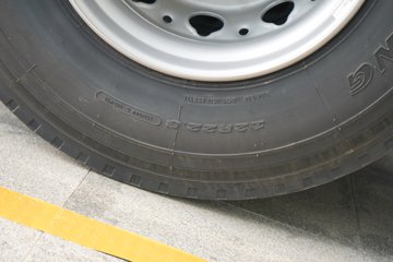 ��������X6000 ��ѡ�� 14.6L LNG 630���� 6X4 ��ʿ��16�� AMT�Զ��� ǣ����ͼƬ