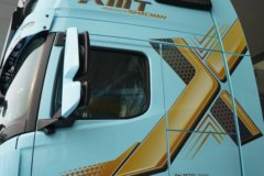 陕汽德龙X6000 臻选版 13.5L柴油 630马力 6X4 法士特16档 AMT自动档 牵引车 陕汽德龙X6000 臻选版 13.5L柴油 630马力 6X4 法士特16档 AMT自动档 牵引车