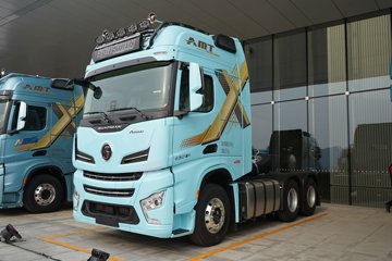 ��������X6000 ��ѡ�� 13.5L���� 630���� 6X4 ��ʿ��16�� AMT�Զ��� ǣ����ͼƬ