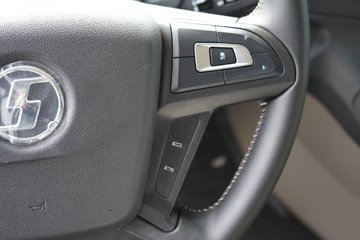 ��������X6000 ��ѡ�� 13.5L���� 630���� 6X4 ��ʿ��16�� AMT�Զ��� ǣ����ͼƬ