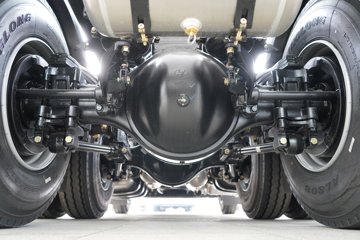 ��������X6000 ��ѡ�� 13.5L���� 630���� 6X4 ��ʿ��16�� AMT�Զ��� ǣ����ͼƬ