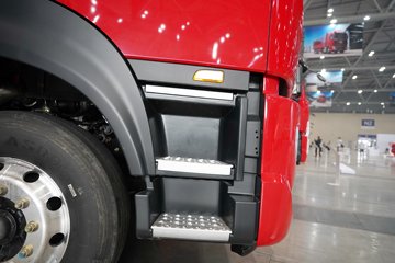 �������ó� ���KR PLUS 7.5L���� 385���� 4X2 ����8�� AMT�Զ��� 6.8�ײ�դʽ�ػ���ͼƬ