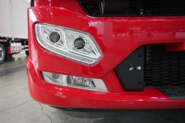 �������ó� ���KR PLUS 7.5L���� 385���� 4X2 ����8�� AMT�Զ��� 6.8�ײ�դʽ�ػ���ͼƬ