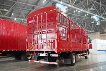 �������ó� ���KR PLUS 7.5L���� 385���� 4X2 ����8�� AMT�Զ��� 6.8�ײ�դʽ�ػ���ͼƬ