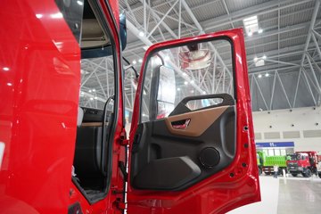 �������ó� ���KR PLUS 7.5L���� 385���� 4X2 ����8�� AMT�Զ��� 6.8�ײ�դʽ�ػ���ͼƬ