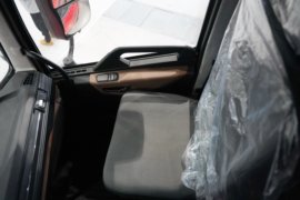 东风天锦KR PLUS&nbsp;载货车驾驶室                                               图片