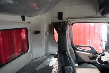 �������ó� ���KR PLUS 7.5L���� 385���� 4X2 ����8�� AMT�Զ��� 6.8�ײ�դʽ�ػ���ͼƬ