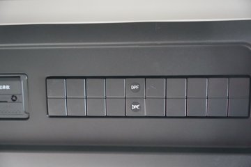 �������ó� ���KR PLUS 7.5L���� 385���� 4X2 ����8�� AMT�Զ��� 6.8�ײ�դʽ�ػ���ͼƬ