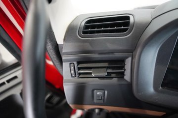 �������ó� ���KR PLUS 7.5L���� 385���� 4X2 ����8�� AMT�Զ��� 6.8�ײ�դʽ�ػ���ͼƬ