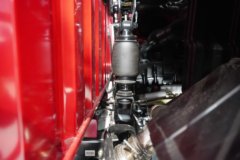 东风商用车 天锦KR PLUS 7.5L柴油 385马力 4X2 东风8档 AMT自动档 6.8米仓栅式载货车