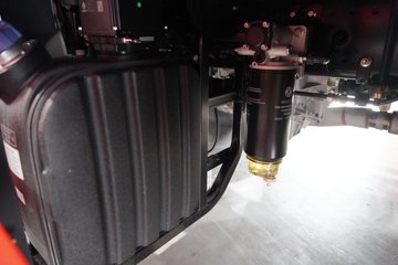 �������ó� ���KR PLUS 7.5L���� 385���� 4X2 ����8�� AMT�Զ��� 6.8�ײ�դʽ�ػ���ͼƬ