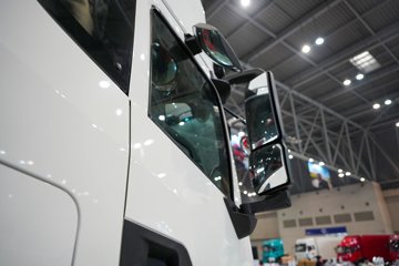 ��������KL 380���� 4X2 9.65����س�ͼƬ