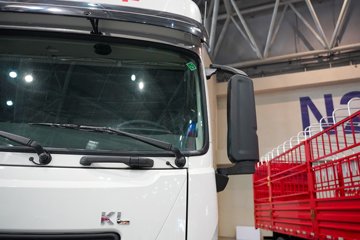 ��������KL 380���� 4X2 9.65����س�ͼƬ