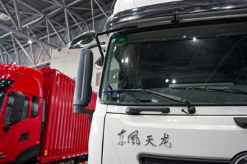 ��������KL 380���� 4X2 9.65����س�ͼƬ