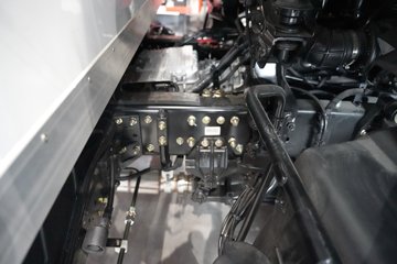 ��������KL 380���� 4X2 9.65����س�ͼƬ