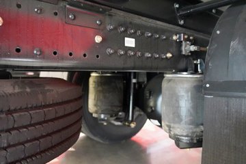 ��������KL 380���� 4X2 9.65����س�ͼƬ