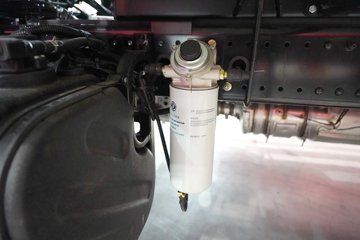 ��������KL 380���� 4X2 9.65����س�ͼƬ