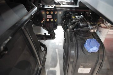 ��������KL 380���� 4X2 9.65����س�ͼƬ