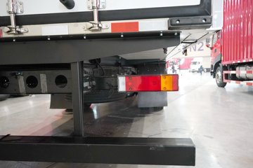 ��������KL 380���� 4X2 9.65����س�ͼƬ