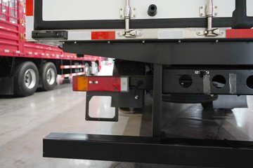 ��������KL 380���� 4X2 9.65����س�ͼƬ