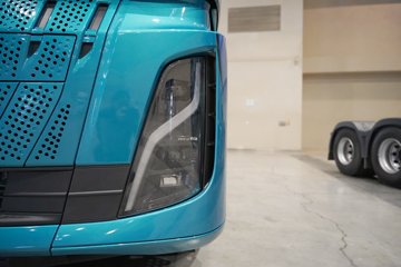 �������ó� ����KL 12.9L���� 600���� 6X4 ����12�� AMT�Զ��� ǣ����ͼƬ